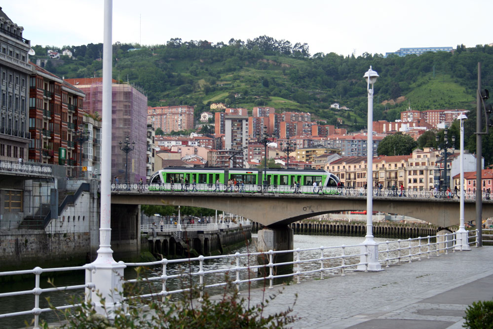 Bilbao CAF Straßenbahn tram