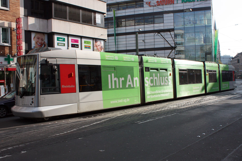 Dusseldorf NF8 tram