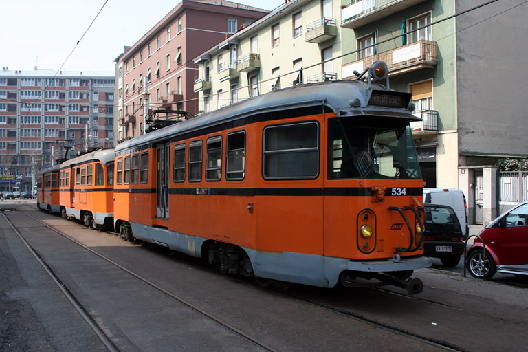 suburb tram