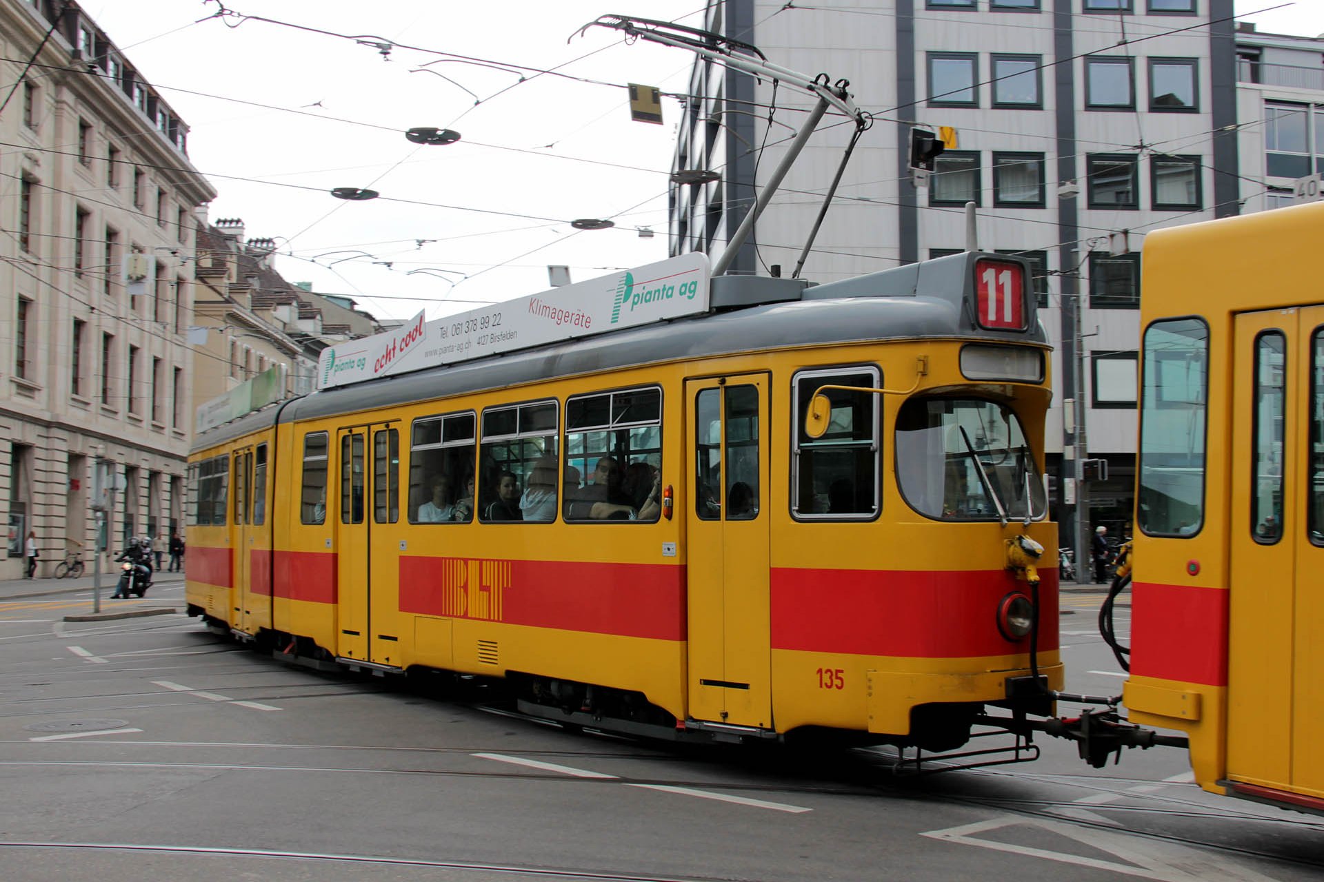 8548_24 Hier ein Bild des BLT Be 4/6 in Basel vom Juni 2011, diese Straßenbahn ist seit 2012 in Belgrad. Here a pic of a BLT Be 4/6 from June 2011, this tram is in Belgrade since 2012.
