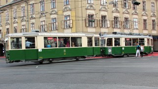 historisch historic So wurde früher in Graz Straßenbahn gefahren. How tramways looked like in the old days.