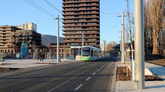 Graz 2022 Die Verlängerungen der Linien 4 und 6 sind in Betrieb. Damit werden Neubaugebiete mit der Straßenbahn erschlossen, bevor...