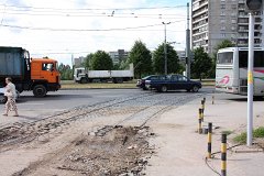 8478_02 Dieser Streckenabschnitt ist Teil der Linien 3 und 5 und 2015 wieder in Betrieb, hier die Strecke vom Moskauer Prospekt kommend. This part of the network is...