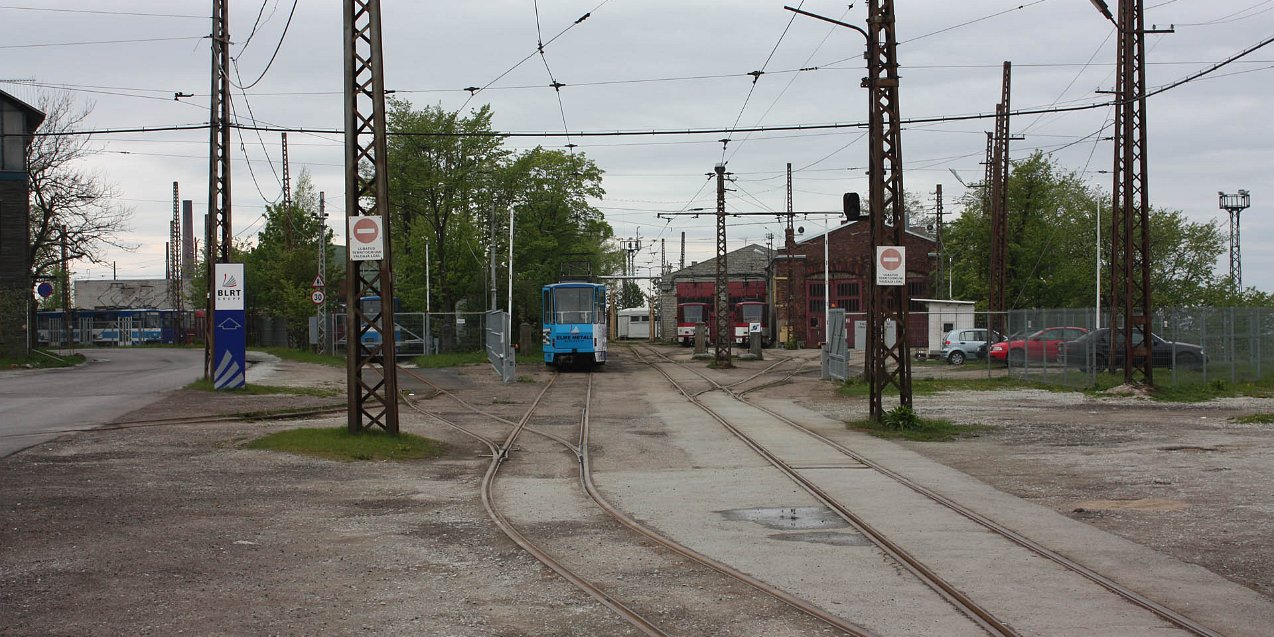 Remise Betriebshof Depot In Tallinn gibt es zwei Straßenbahnremisen, eine in Kopli, gleich am Meer gelegen und eine an der Pärnu Straße. In...