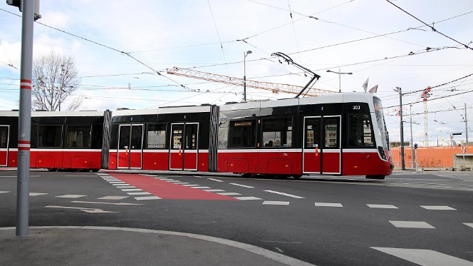 Typ D Der neueste Straßenbahntyp in Wien und seit Dezember 2018 im Linieneinsatz. Gebaut von Bombardier, und dort Flexity Wien...