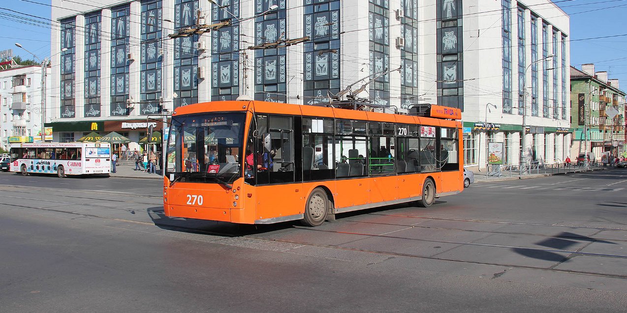 O-Bus Perm trolley An die 100 O-Busse waren bis Juli 2019 in Perm unterwegs, davon rund die Hälfte niederflurig. Mit 1. Juli 2019 wurde der...