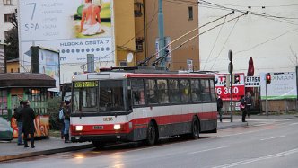 Škoda 14Tr Mit 115 Bussen stellten die Škoda 14Tr einst das Rückgrat des O-Busverkehrs in der slowakischen Hauptstadt dar. With 115...