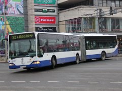 8622_14 der 18m-Gelenkbus Variante zu sehen the 18m articulated version.