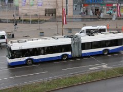8621_57 Solaris leferte nicht nur Dieselbusse, sondern auch Trollino18 O-Busse nach Riga. Solaris delivered not only Diesel buses, but also Trollino18 trolleybuses to...