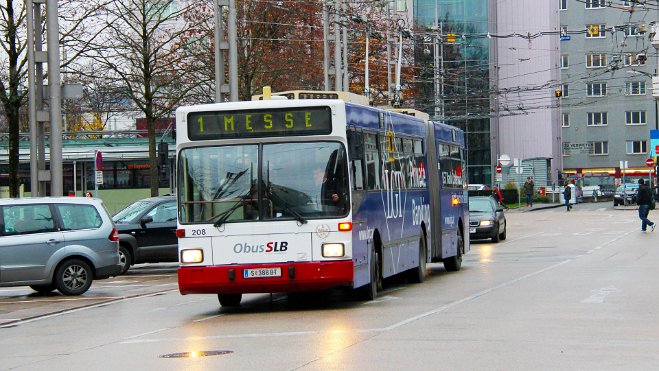 GE112 Die GE112 waren von 1988 bis 2016 im Einsatz und waren die letzten verbliebenen Hochflurbusse. These buses were in...