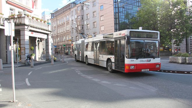 NGT204 1994 kam die erste Generation an Niederflur-O-Bussen. Ihr planmäßiger Einsatz endete im Juli 2021. In 1994 the first...