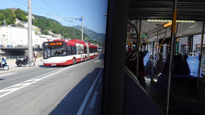 Solaris Die Solaris O-Busse läuteten eine neue Ära bei den Salzburger O-Bussen ein. With the Solaris trolleybuses a new era in...