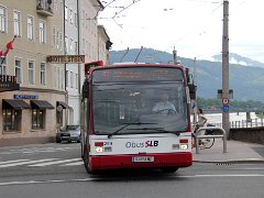 AG-300T 259 Zwei Fahrzeuge (259 und 260, Baujahr 1996) wurden 2008 vom O-Bus Montreaux - Villeneuve übernommen. Two buses (259 and 260, built in 1996) were taken over from...