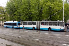 Škoda 15Tr Seit 2002 wird die Flotte durch Solaris Trollino ergänzt. Since 2002 the fleet gets Solaris trollino low floor trolley buses.