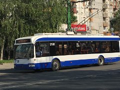 BKM-321 102 BKM-321 von Belkommunmasch wurden in die moldawische Hauptstadt geliefert. Some 102 BKM-321 from Belkommunmash were delivered to the Moldavian capital.