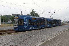 P8077284 Es sind welche von insgesamt 60 MGT6-D Straßenbahnen zum Einsatz. They are some of a total of 60 MGT6-D trams in service.