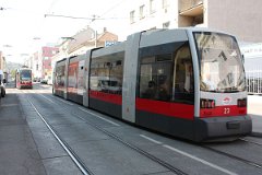 A 23 Auf der Linie 44 kommen Ulfe der Type A und A1 zum Einsatz. On line 44 are Ulf trams of type A and A1 in service.