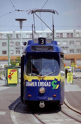 tram 526