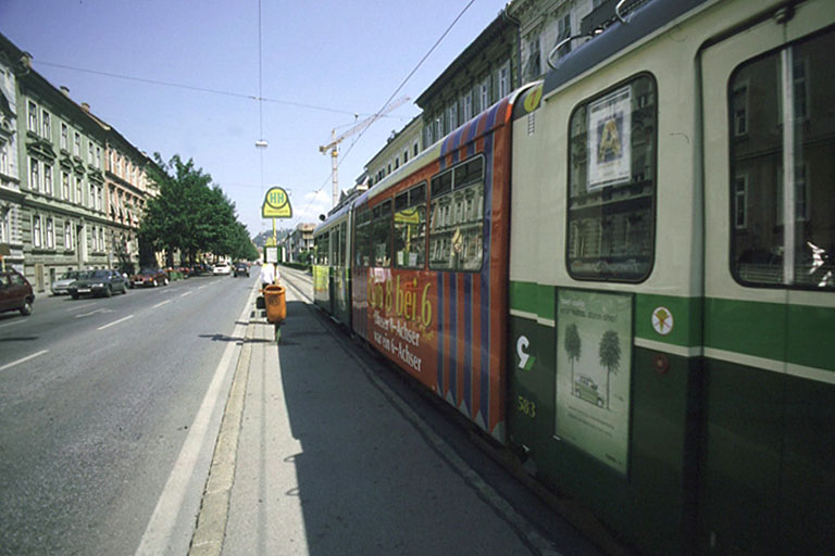 tram 583