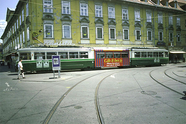 tram 581 Jakominiplatz