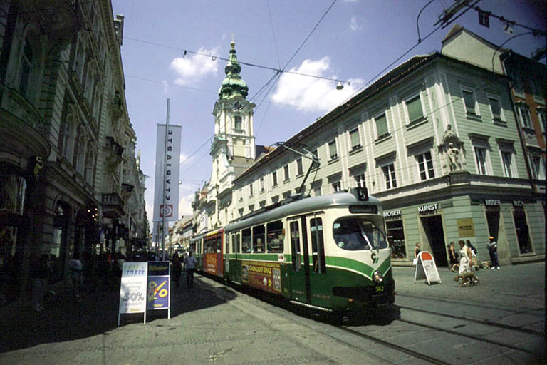 tram 582 Herrengasse