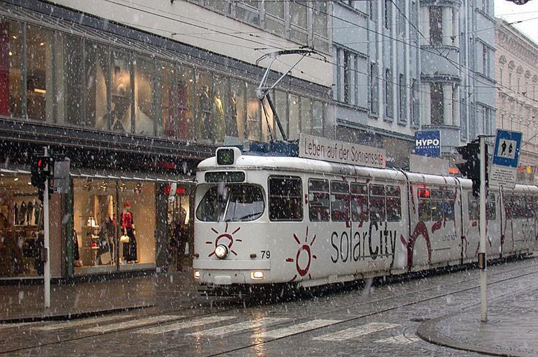 tram 79