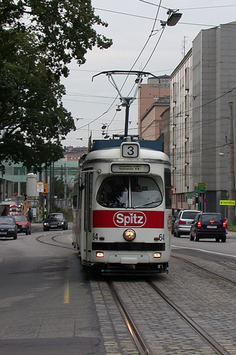 tram 64