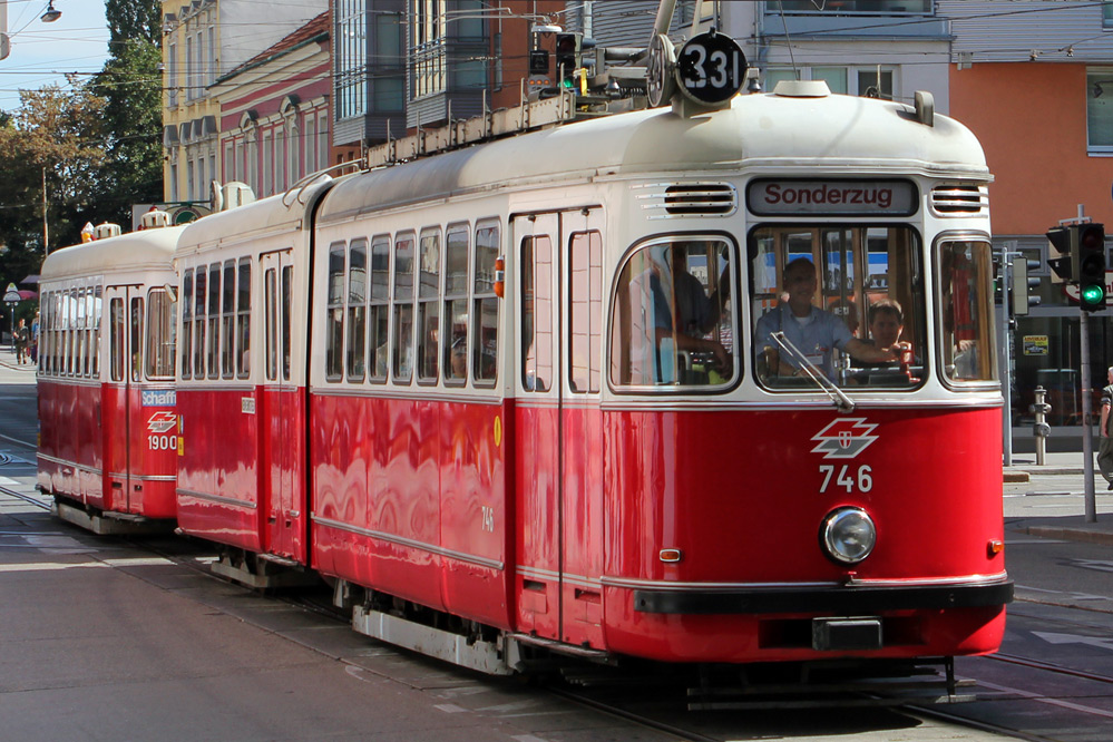 F 746 + l3 1900