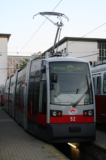 B684