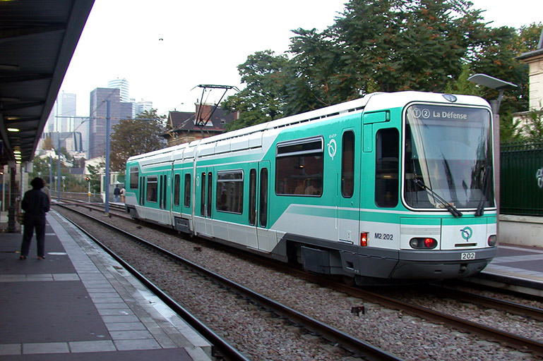 french standard tram