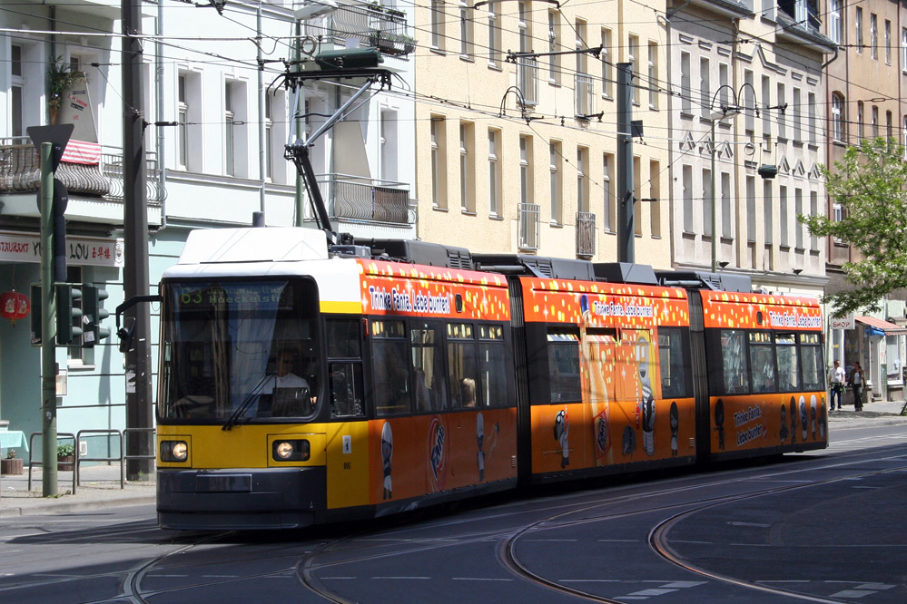 tram GT6N Berlin