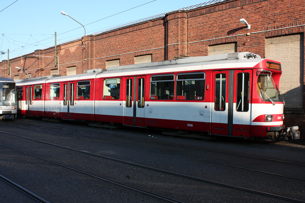 GT8S Dusseldorf tram Strassenbahn