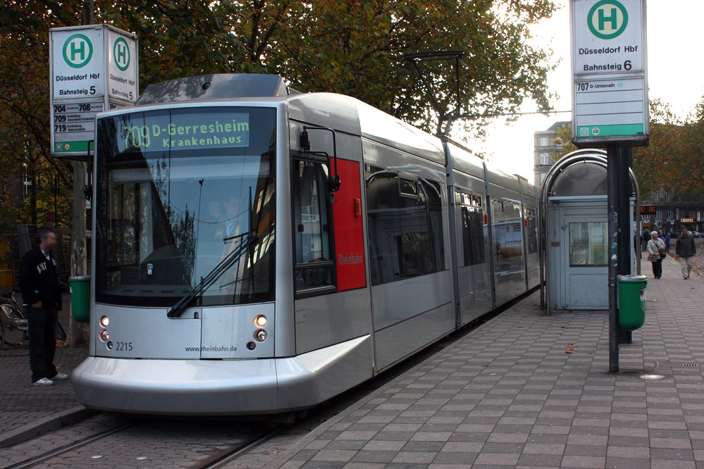 Dusseldorf NF8 tram