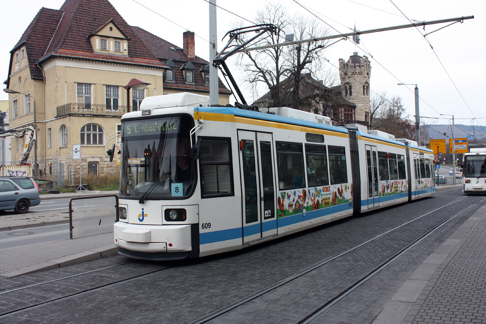 Jena tram type GT6M-ZR