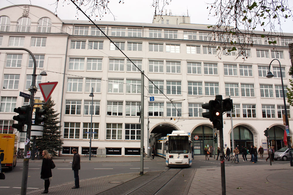 Carl Zeiss Jena tram GT6M-ZR