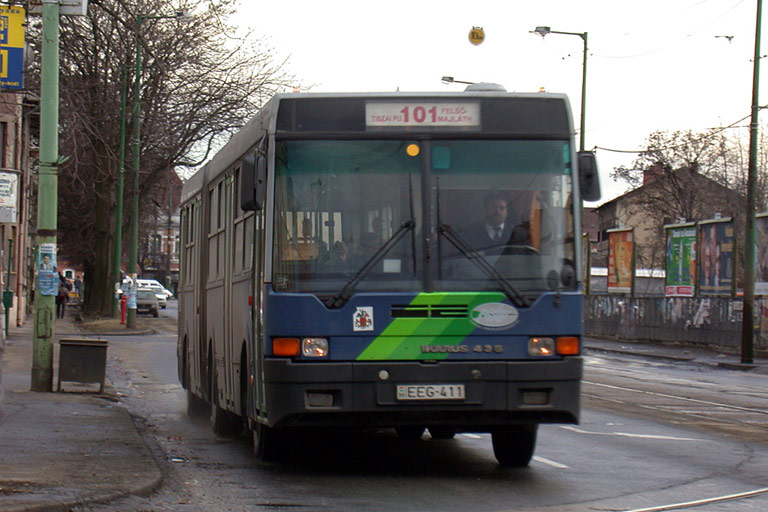 Ikarus Bus