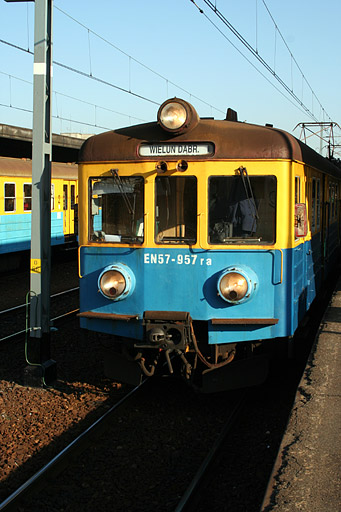 EN57