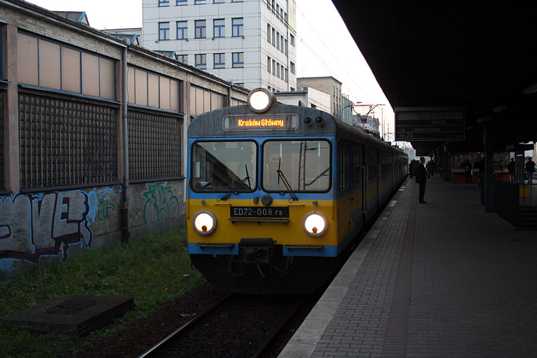 ED72
	