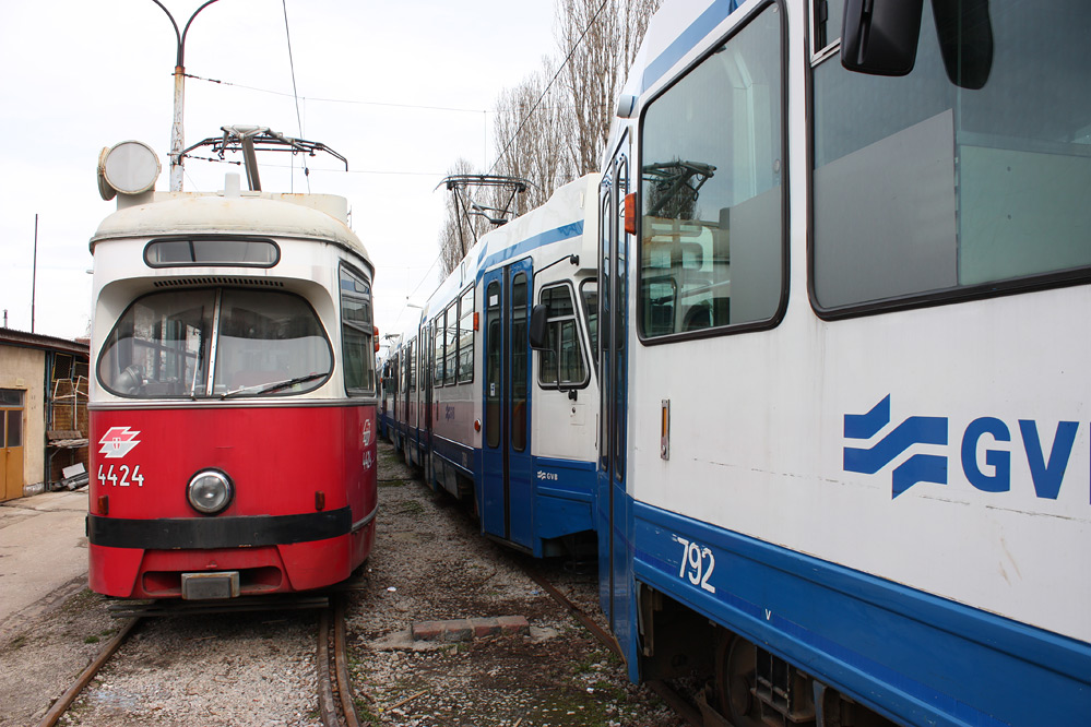 Remise Depot Betriebshof ex Wien Straßenbahn Tram Sarajevo
