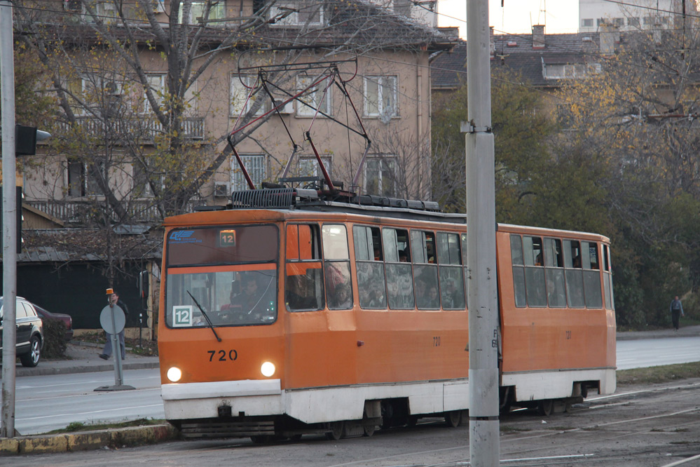 Sofia Straßenbahn tramway T6M-700