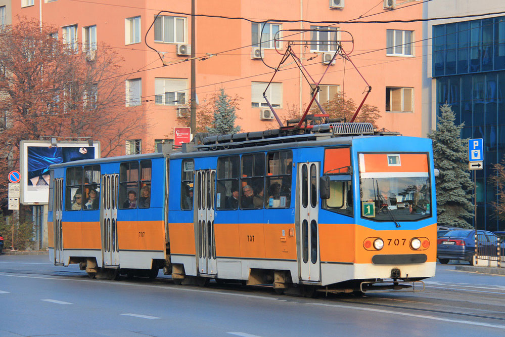 Sofia Straßenbahn tramway T6M-700mod