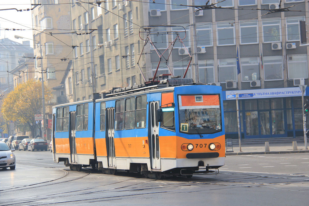Sofia Straßenbahn tramway T6M-700mod