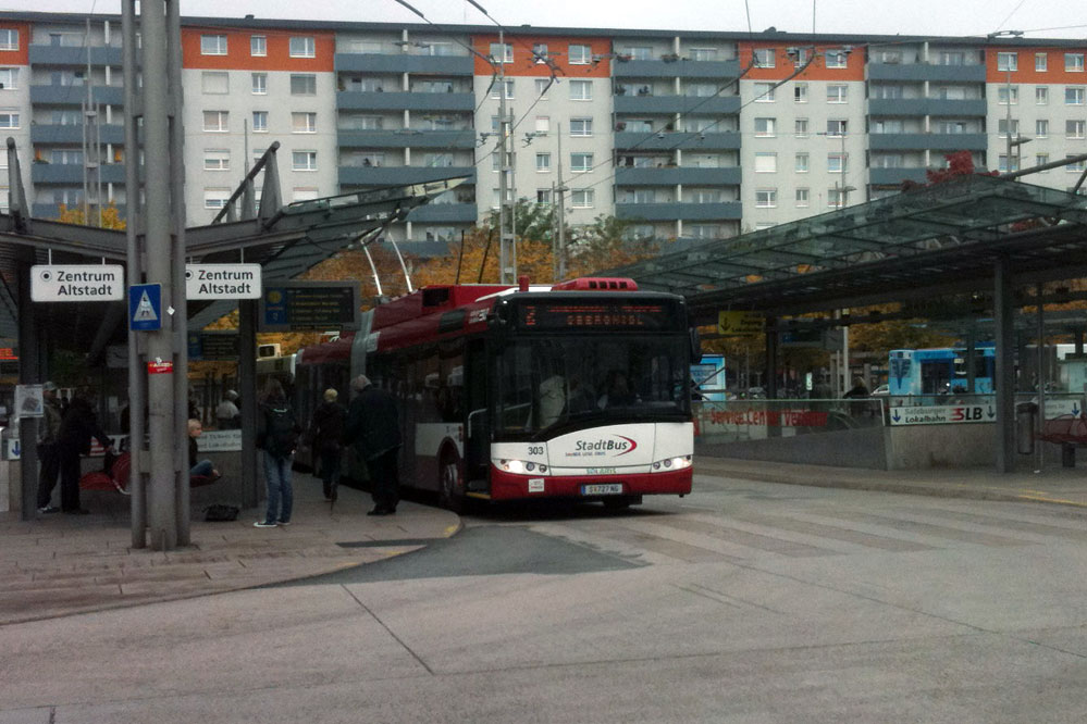 Salzburg trolley O-Bus Solaris Trollino 18