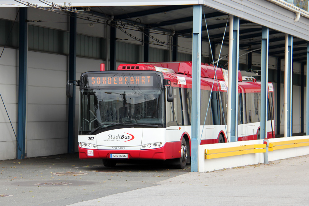 Salzburg trolley O-Bus Solaris Trollino 18