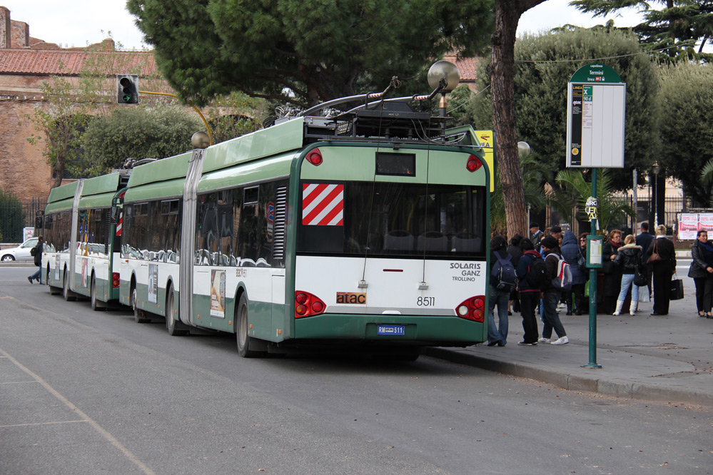 Solaris Trollino Ganz 18