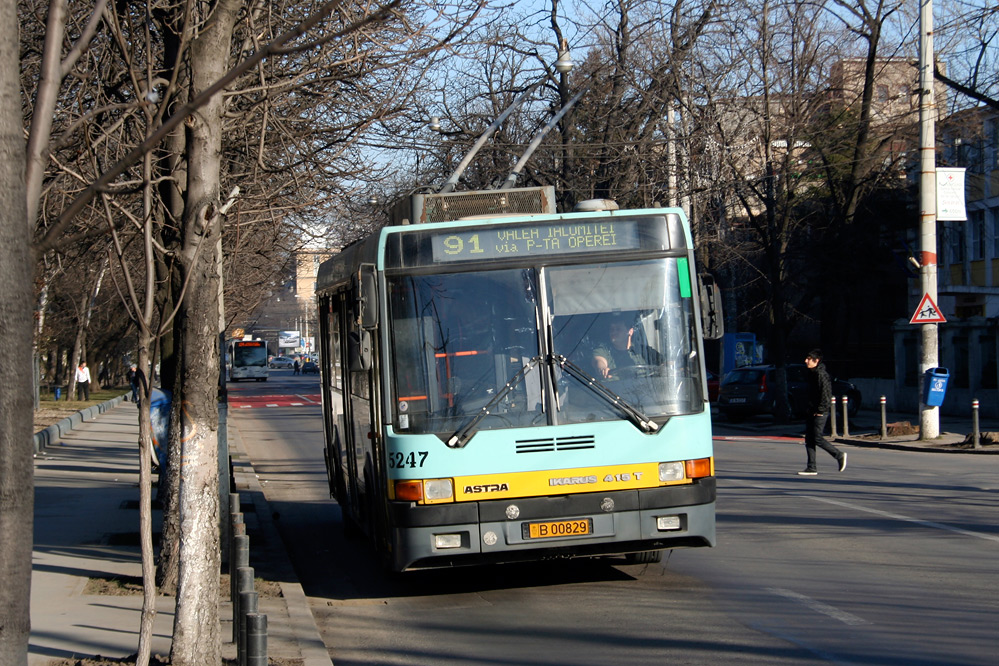 Ikarus 415T Bucharest