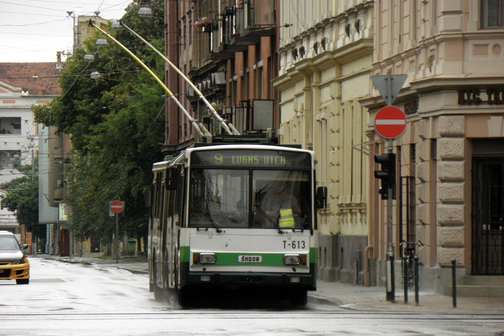 Skoda 15Tr trolley bus