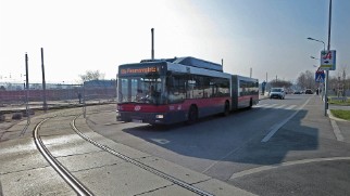 NG243 Gelenkbus MAN articulated bus 66 Busse wurden in den Jahren 2003 bis 2005 geliefert. Sie wurden 2016 ausgeschieden. Some 66 buses were delivered...