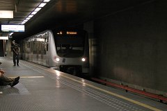 Brüssel U-Bahn Ab 2006 lieferte CAF dann die Garnituren der Type M6 auch BOA genannt. Beginning in 2006 CAF delivered new trainsets of type M6, also known as BOA.