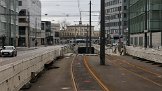 9139_914 Beim Bahnhof wurde eine Nahverkehrsdrehscheibe erstellt, die Ende 2024 aber noch nicht in Betrieb ist. A local transport hub was built at the station, but is...